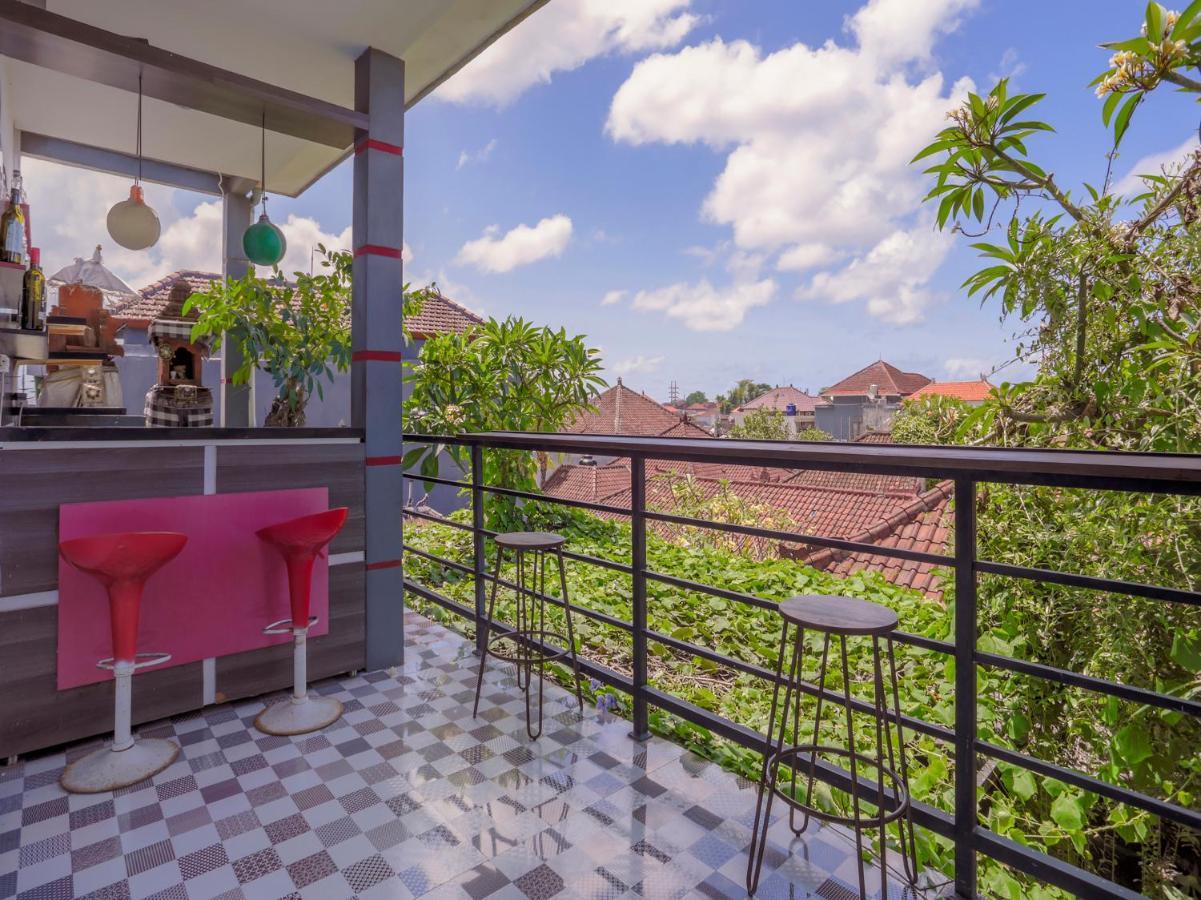 Oyo 3852 Valomia Guest House Denpasar  Exterior photo